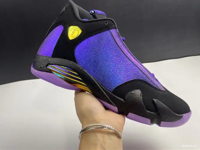 One Kick JORDAN DOERNBECHER CV2469-001 14 AIR '' RETRO 0629